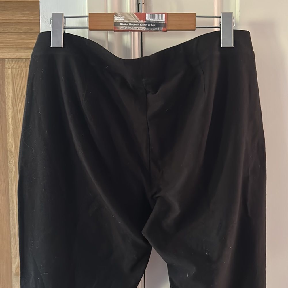 - Eileen fisher medium pull on pants black - Picture 6 of 7